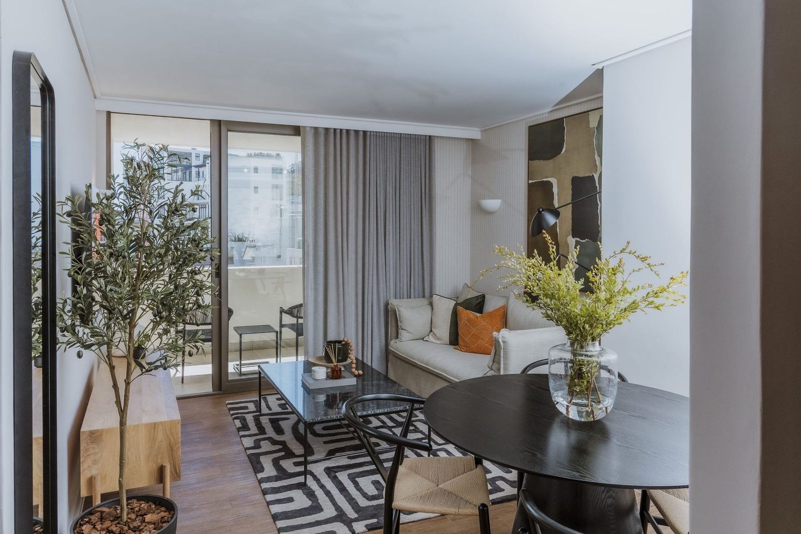 Dolce Vita, interior view 2