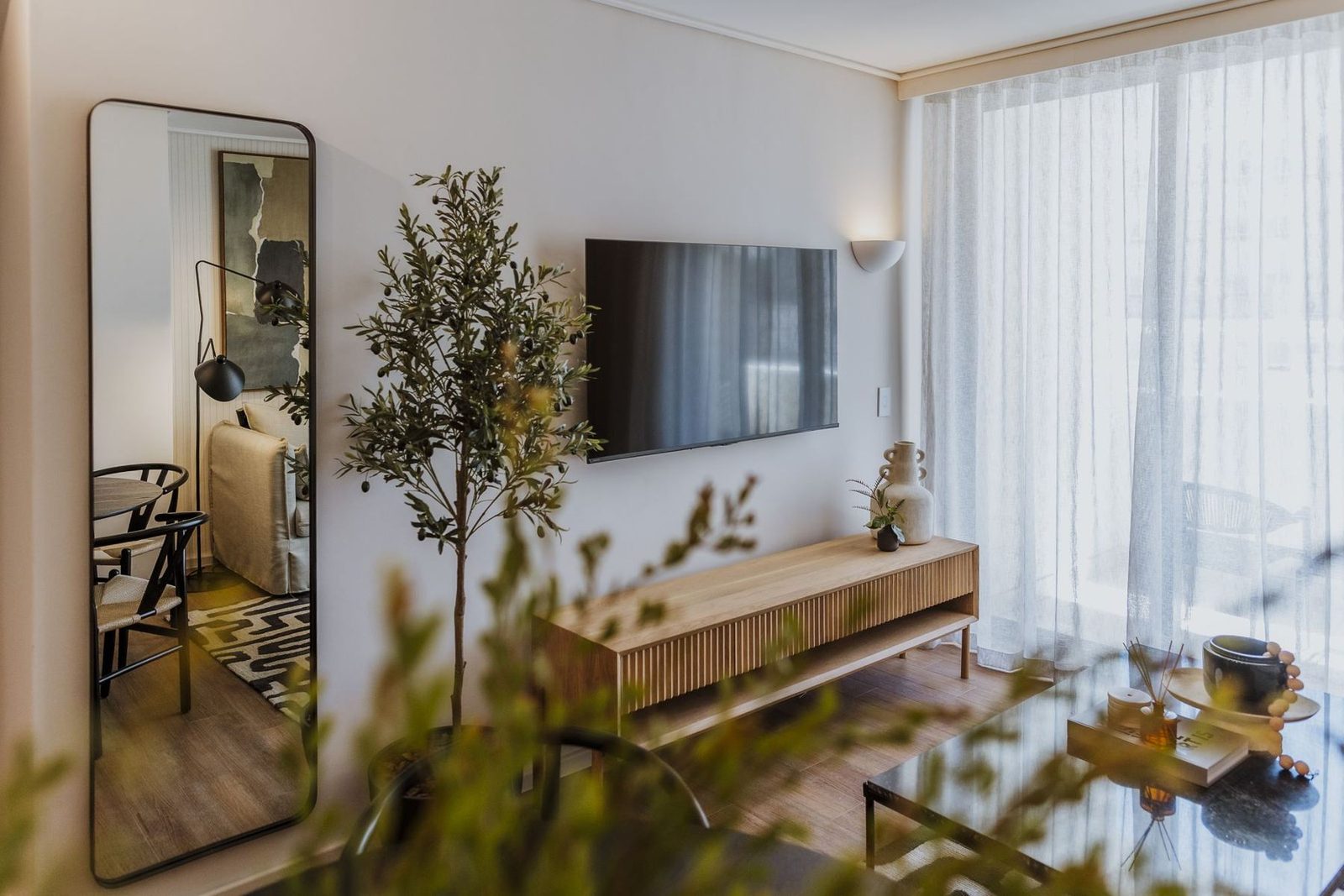 Dolce Vita, interior view 5