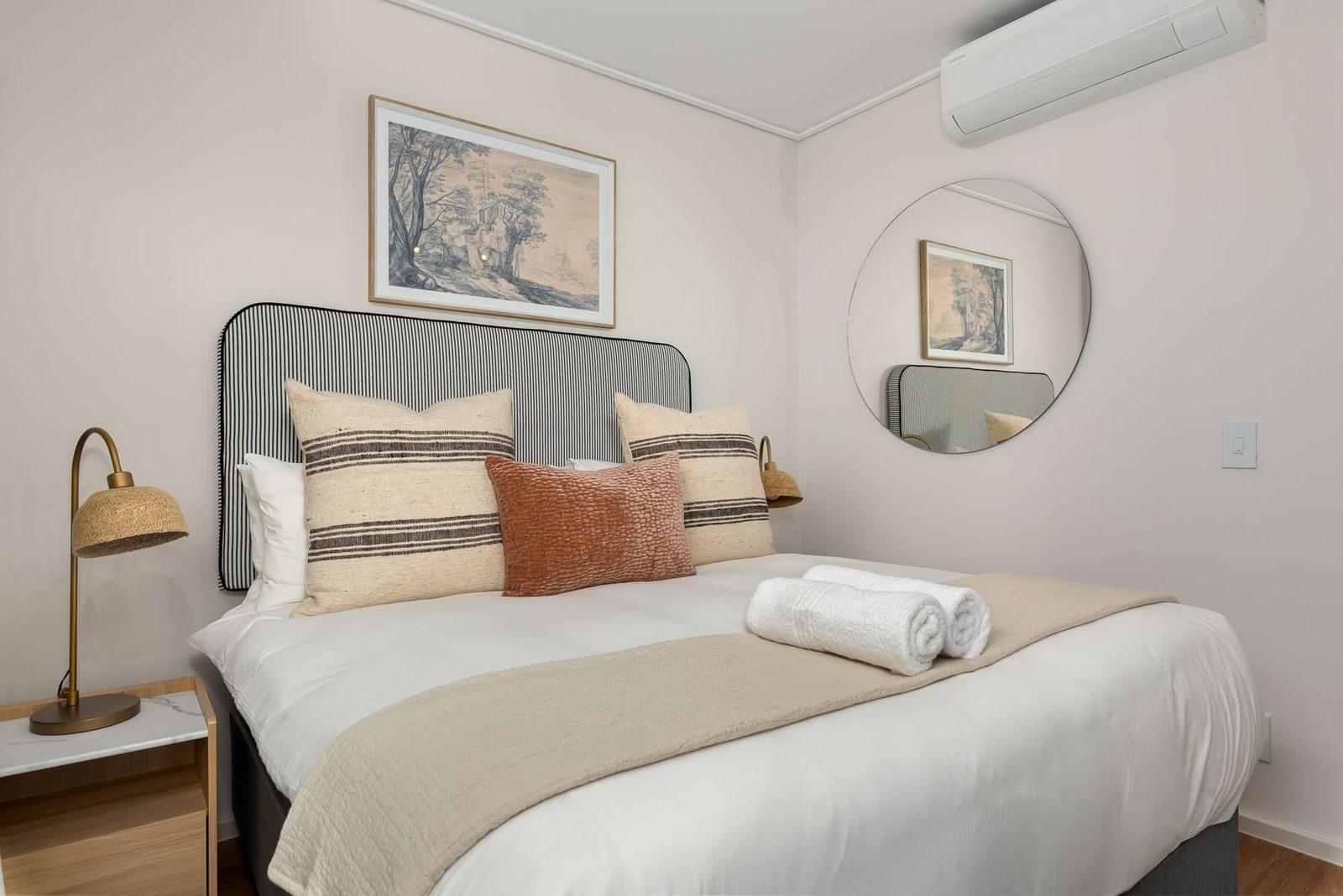 Dolce Vita, interior view 16