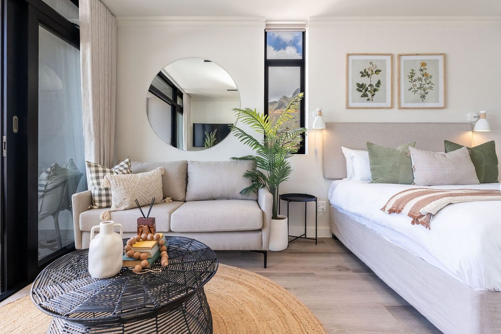 The York, Cape Town, interior view 7