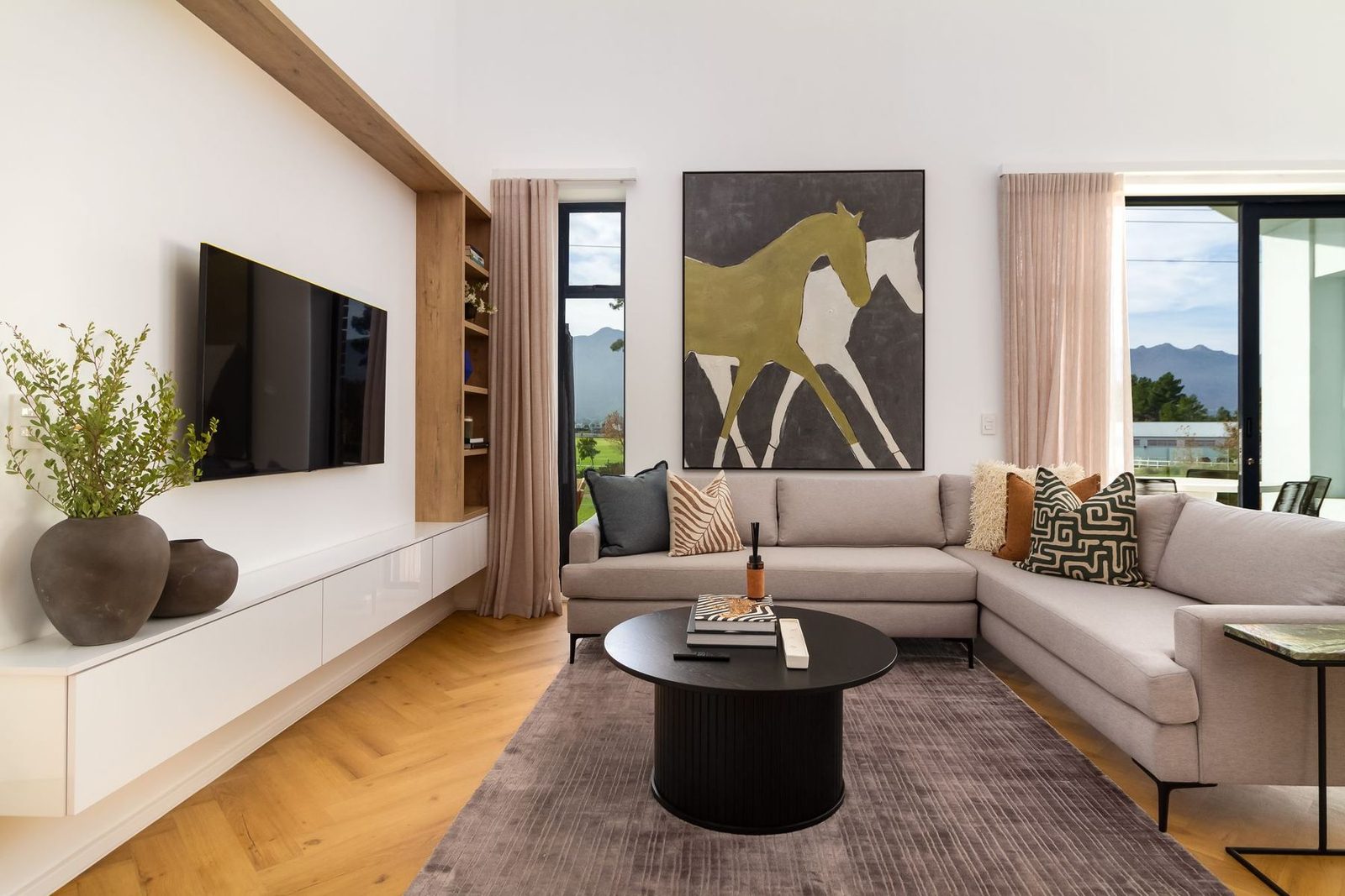Val de Vie, interior view 3